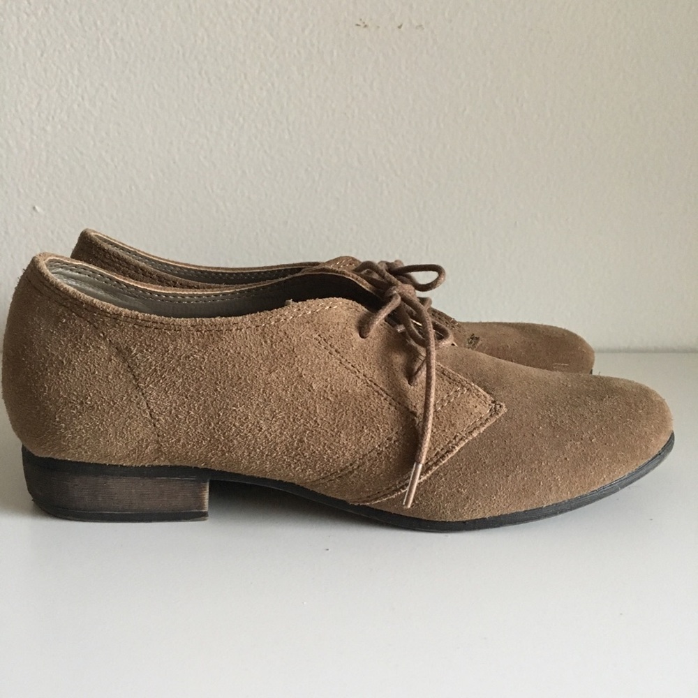 White Mountain Oxford Shoes Suede sz 6.5